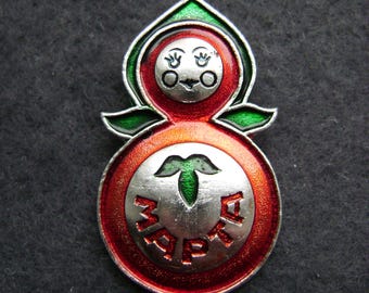 Matryoshka Russian Doll March 8th Vintage Pin USSR