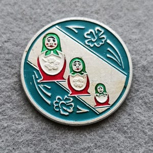 Matryoshka Russian Toy Badge Pin Icon USSR