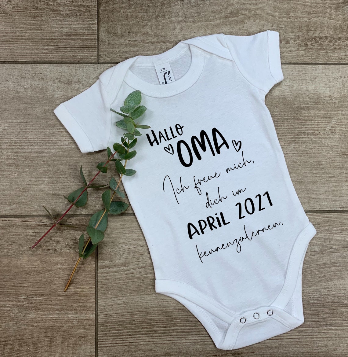 Baby Body 'Hallo Oma & Opa' - Süße Schwangerschaftsverkündung