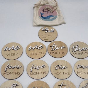Cartes d'étape en bois et acrylique pour bébé | Gravure laser | bois | nouveau-né | Cadeau baby shower | Gravure laser