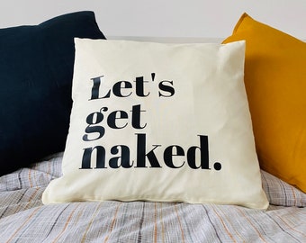 Naked Girls Fucking With Pillow