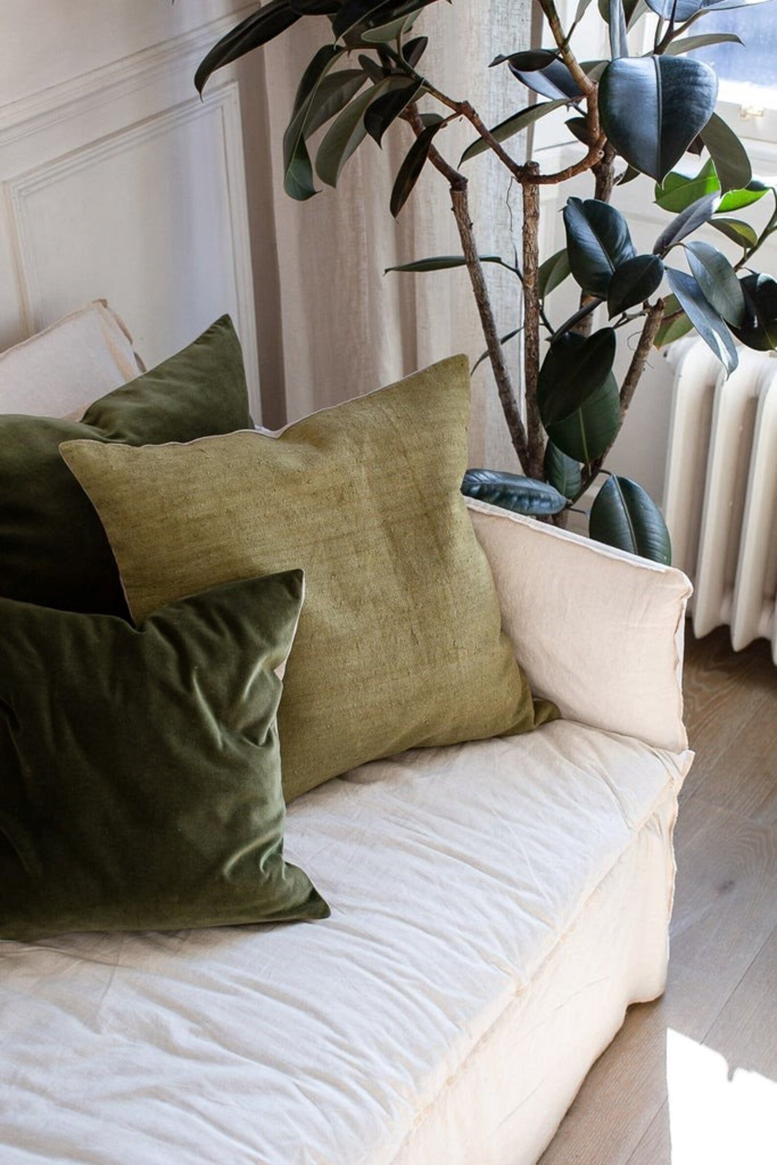 Moss Green Pillow Cover // Moss Green Velvet Pillow Cover // | Etsy