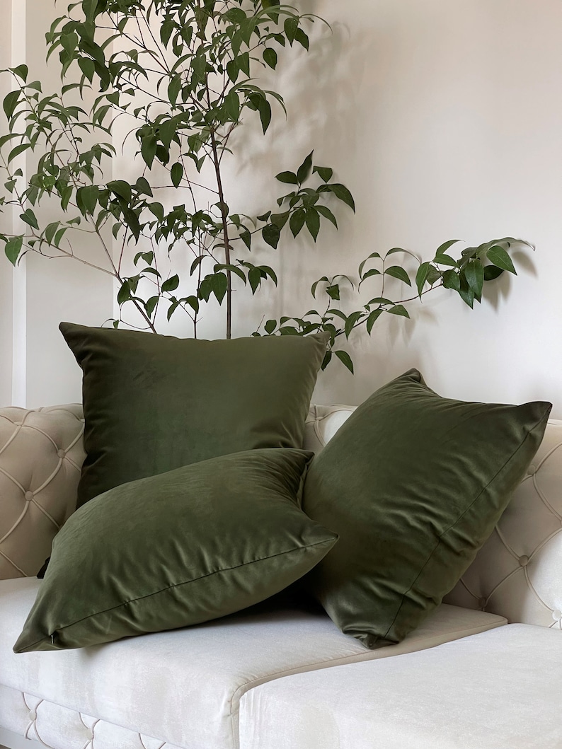 housse de coussin vert mousse // housse de coussin en velours vert mousse // long coussin lombaire // housse de coussin en velours vert mousse // Toutes les tailles image 3