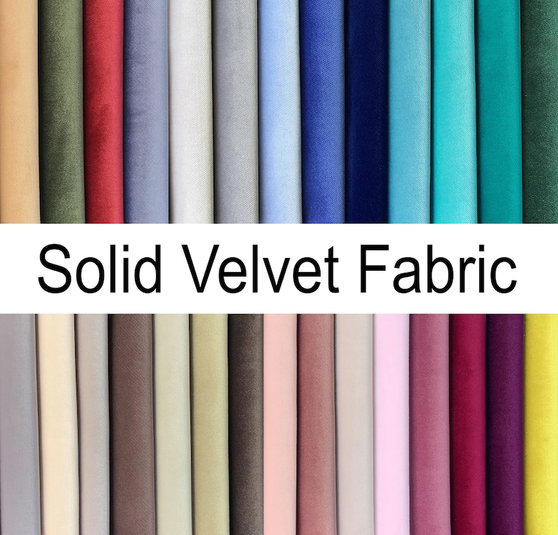 Puede incluir: Una variedad de muestras de tela de terciopelo de color s&oacute;lido en una amplia gama de colores, que incluyen verde, rojo, azul, azul verdoso y amarillo. Tela de terciopelo s&oacute;lido.