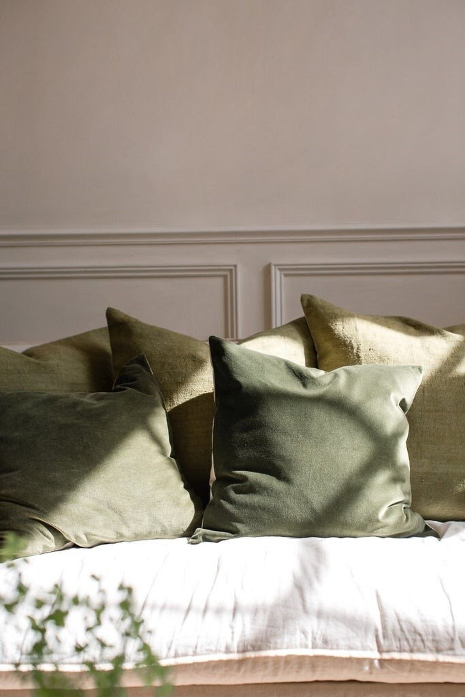 Moss Green Pillow Cover // Moss Green Velvet Pillow Cover // | Etsy