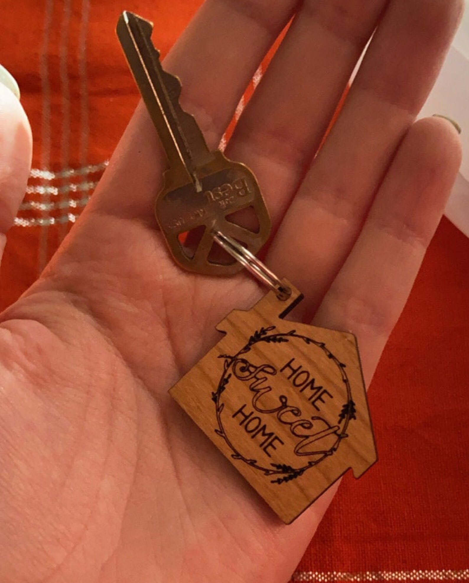 HOUSE KEYCHAIN SVG Etsy