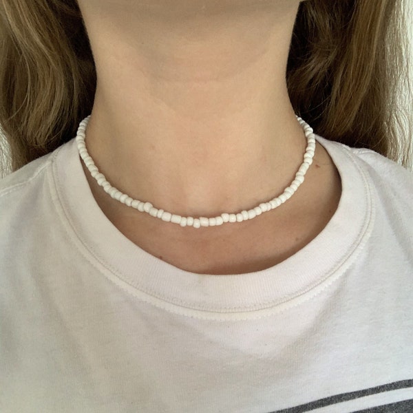 Beaded necklace/choker- OBX, Surfing (white)