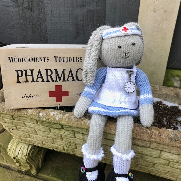 Nurse Woollie Bunnie & Friends - Bunnie Shelf-Sitter/Keepsake