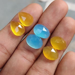 Chalcedony Cabochons: Rose Cut Mix Shape Gemstone (14X10 MM)