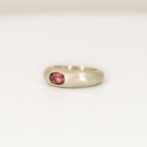 Pink Tourmaline Silver Band Ring, Elegant gift for her, Ring size US 6 1/4