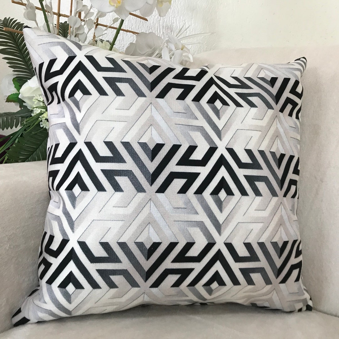 Velvet Throw Pillow Cover, Black and White Velvet Pillows, Luxury Velvet Cushion Cover, Black