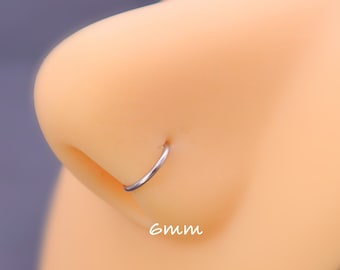 Petit cerceau Tiny Hoop Boucle d'oreille minimaliste en or 18 carats et argent pour Tragus Hoop Cartilage Hoop Helix Hoop Huggie Dainty Nez chirurgical Hoop lèvre