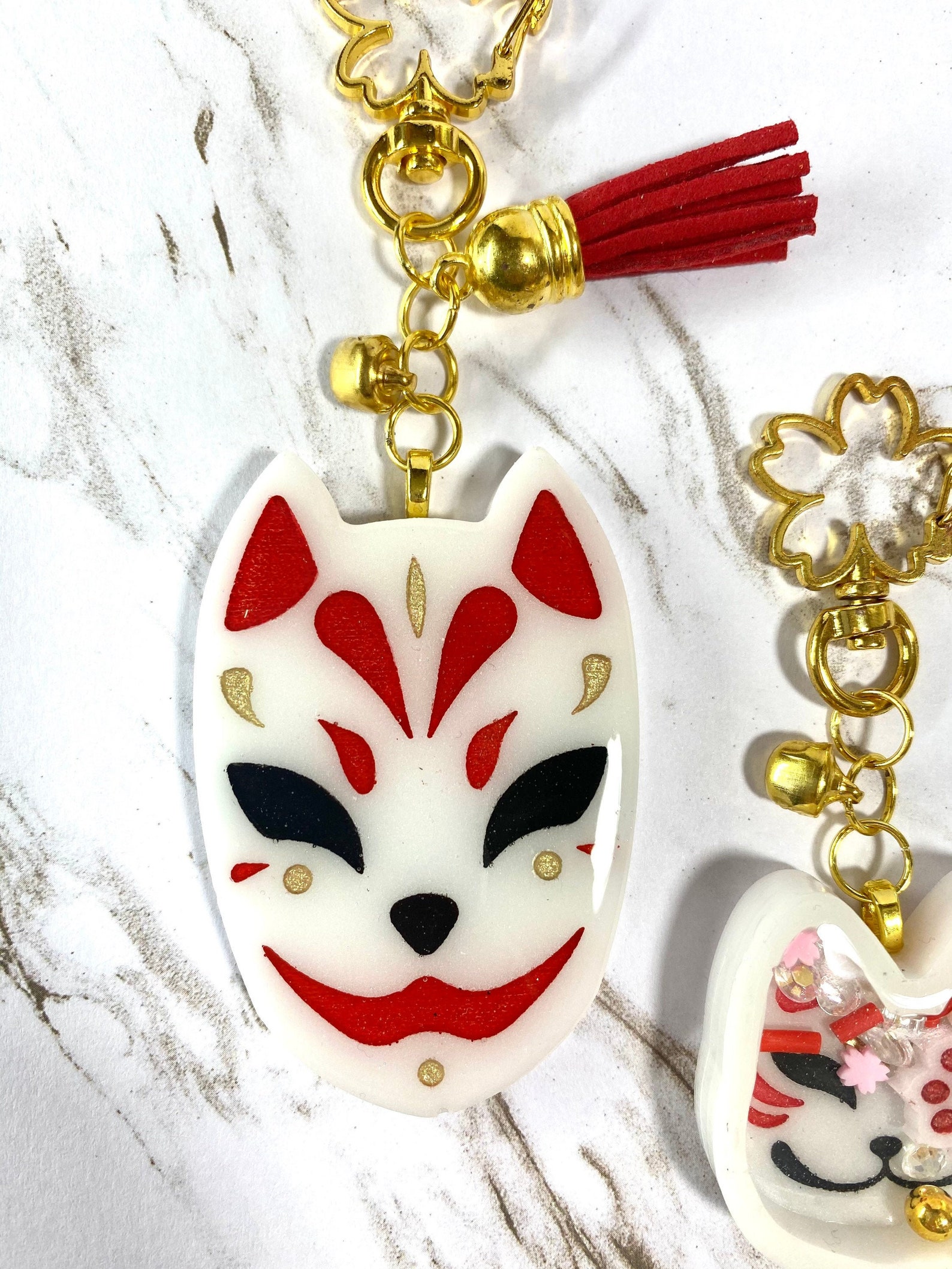 Classic Kitsune Resin Keychain. Resin Shaker Charm. Kitsune. Etsy