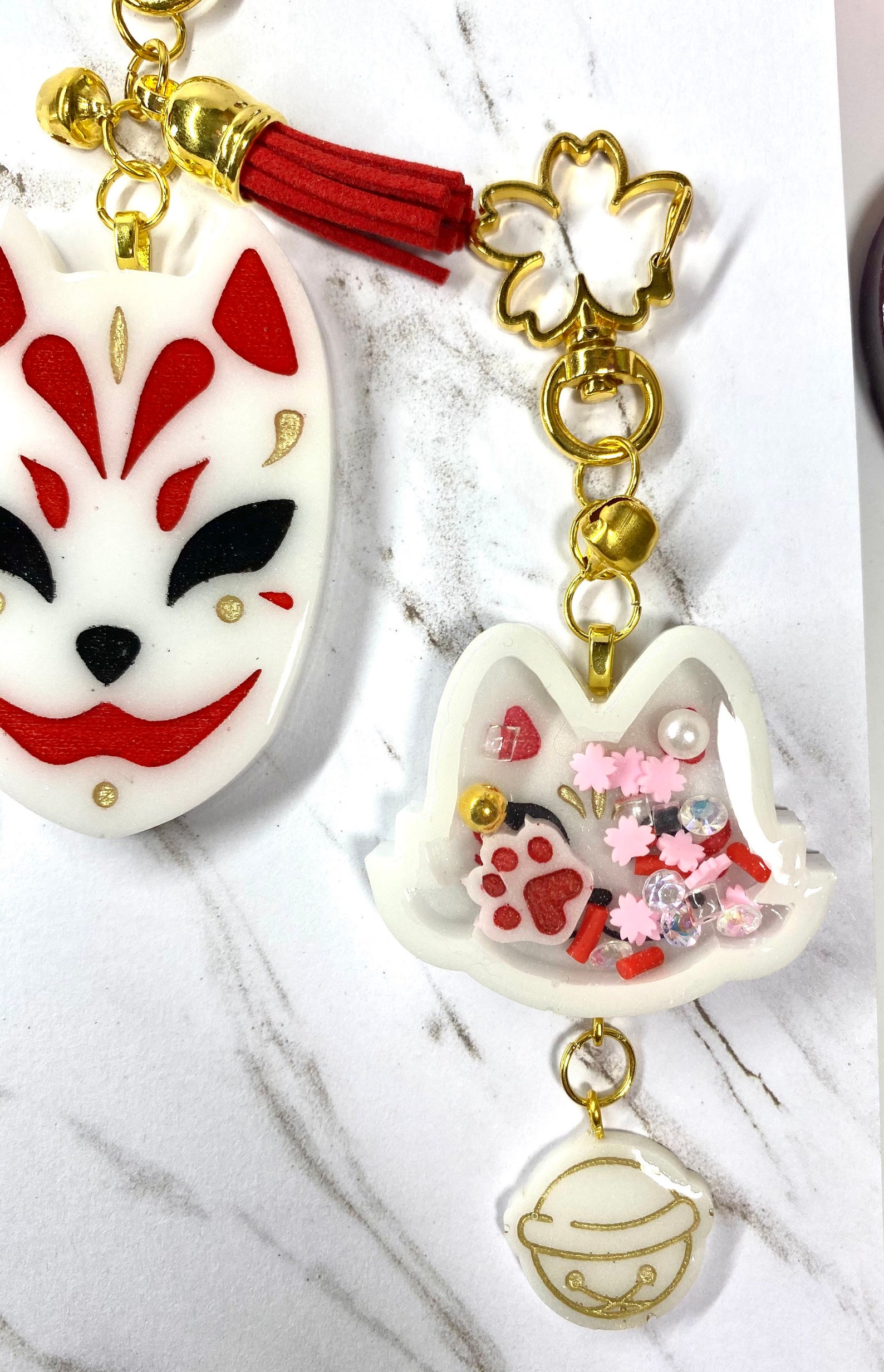 Classic Kitsune Resin Keychain. Resin Shaker Charm. Kitsune. Etsy