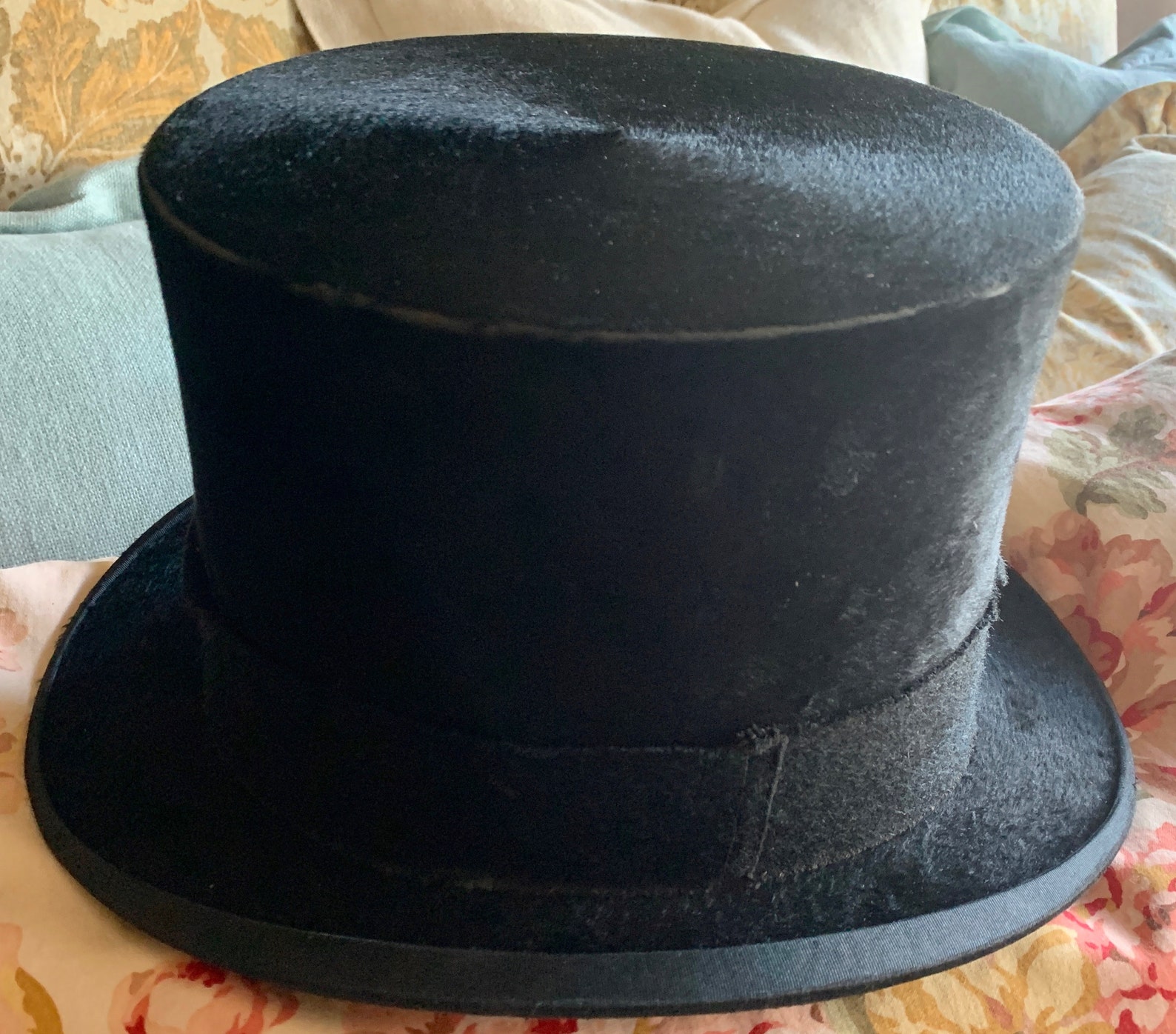G.A. Dunn & Co. Formal Silk Top Hat With Leather Hat Box - Etsy