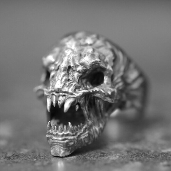 Dämonenkopf Schädel Ring, 925 Silber für Männer, schrecklicher Gothic Schädel Ring, Harley Biker Schädel Antik Ring, Skelettkopf, Gothic Schmuck