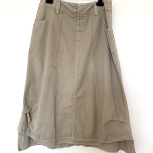 Yohji Yamamoto, Y&#39;s Beige ruched hem Big Skirt Size: 3
