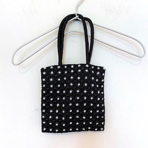 Vintage Y2K Tiny Flower beaded Mini Purse, Summer going out bag