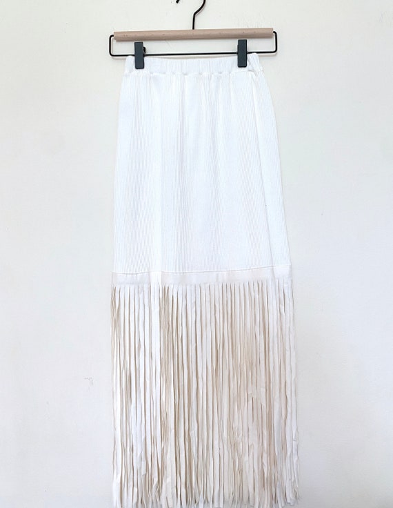 Vintage White ribbed Mini Skirt with Long fringes,