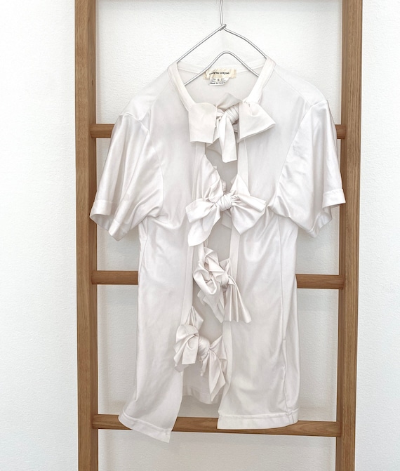 Comme des garçons online shop 2019 hotsell