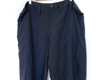 Vintage Yohji Yamamoto, Y's shorts, pants Size:3