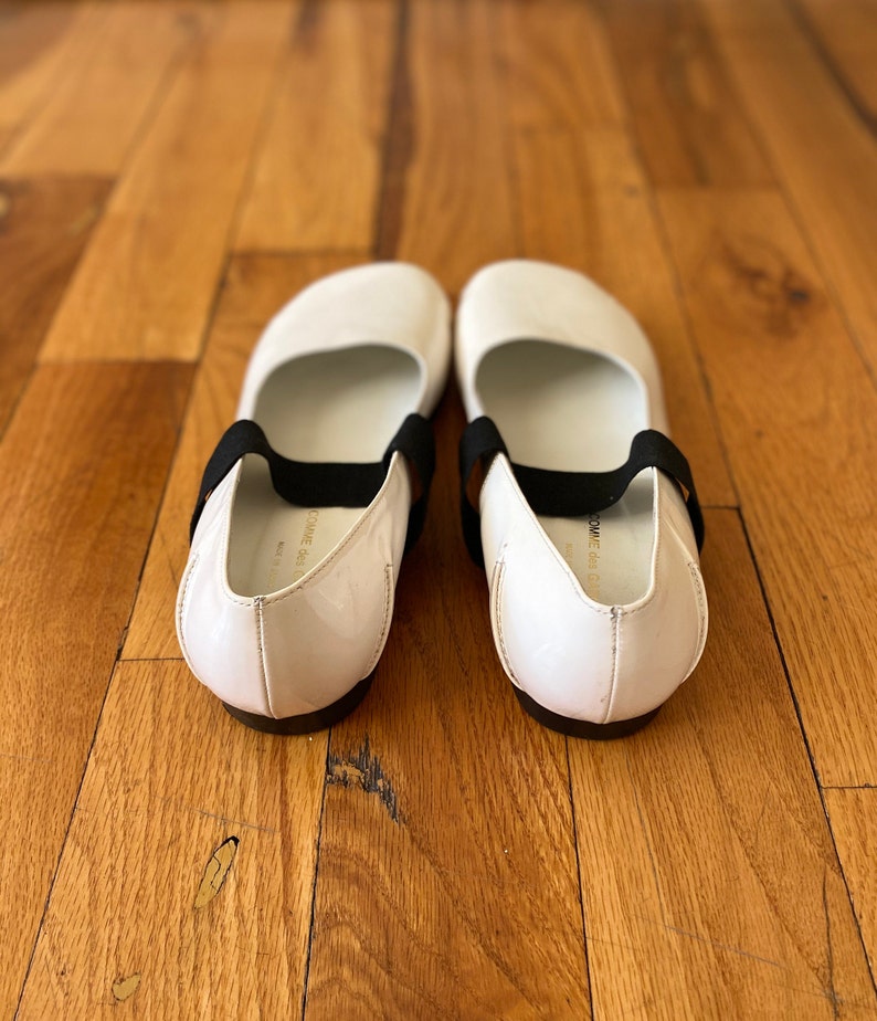 JP 23 12 Comme des Gar\u00e7ons Mainline White Paten Leather MaryJane Shoes Size