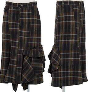 Yohji Yamamoto, Y&#39;s Preppy Green and Brown Plaid Switch ruffle Skirt Size: 2