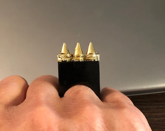 Statement Spike Ring!