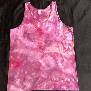 Adult Unisex Tie Dye Tank Top, Size Medium.