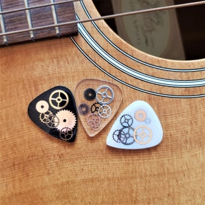 Custom Resin Gear Guitar Pick