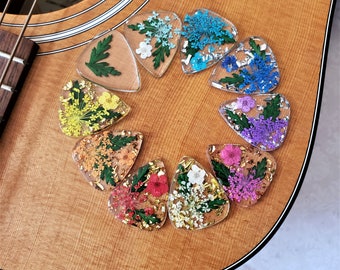 Custom Resin Flower Guitar Pick