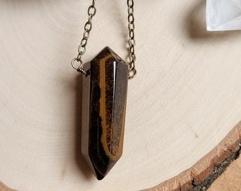 Tiger's Eye Necklace / Double Pointed Tiger's Eye Crystal Necklace / Crystal Necklace / Tiger's Eye Pendant / Crystal Healing Jewelry