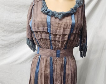 Antique Dress Edwardian - 1915 - Gray Purple With Blue Satin Accents - Small -  Art Deco Dress