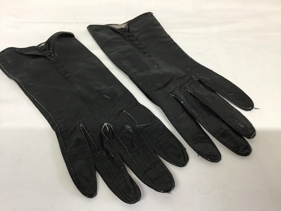 Alexette Leather Gloves - Vintage Black Leather G… - image 5