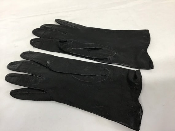 Alexette Leather Gloves - Vintage Black Leather G… - image 4