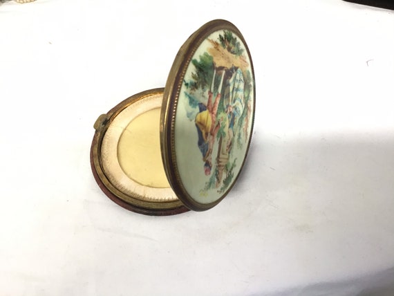 Antique 1920s Collectible Powder Compact with Mir… - image 3