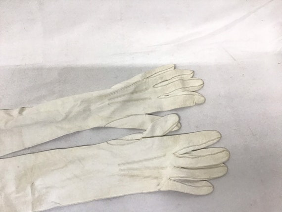 Vintage White Opera Kid Skin Gloves - Vintage Lea… - image 5