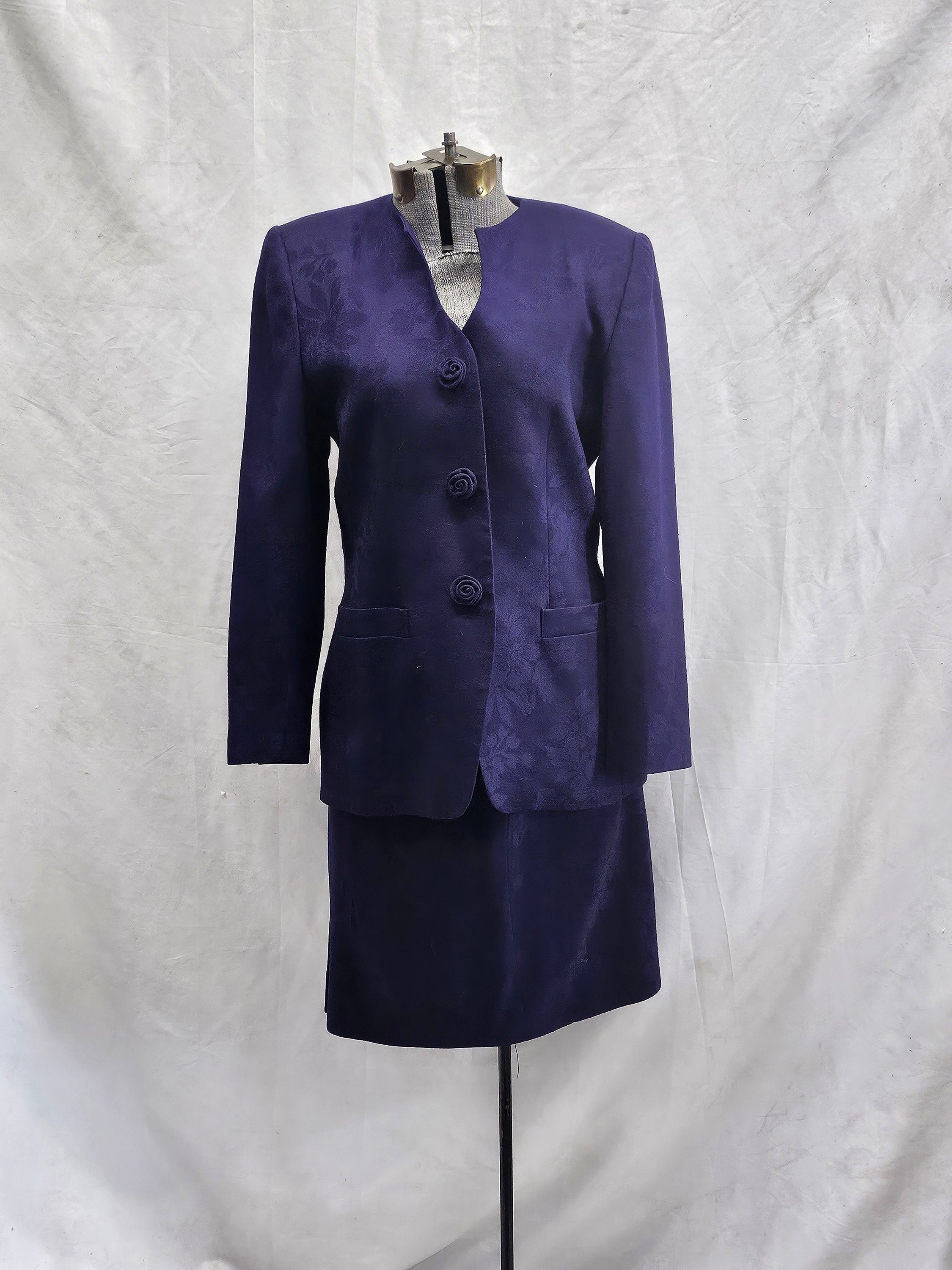 Albert Nipon Vintage Wool 2 piece Dress Suite - Dark Purple Elegant - Size 8