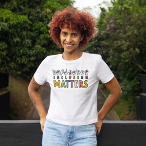 inclusie is belangrijk ASL gebarentaal neurodiversiteit geestelijke gezondheid t-shirt