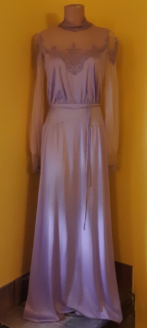 1970s Vintage Lavender Polyester Lace Tulle Prom o