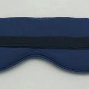 large adjustable 100% silk eye mask for men and women, comfortable super soft, with adjustable strap. image 5
