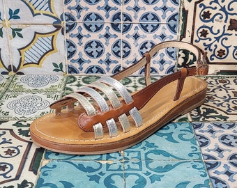 Sandali artigianali da donna fatti a mano con materiali di qualità: vera pelle e vero cuoio 100% Made in Italy Handmade Sandals for Woman