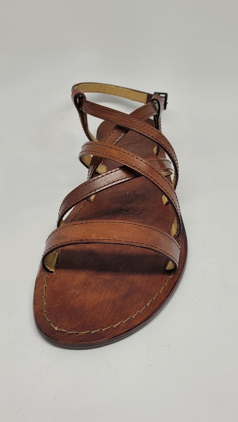 Sandali artigianali da donna fatti a mano con materiali di qualità: vera pelle e vero cuoio 100% Made in Italy Handmade Sandals for Woman immagine 5