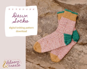 Dawn Socks // Simple Sock Knitting Pattern