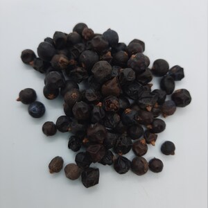Organic Juniper Berries (juniperus communis)