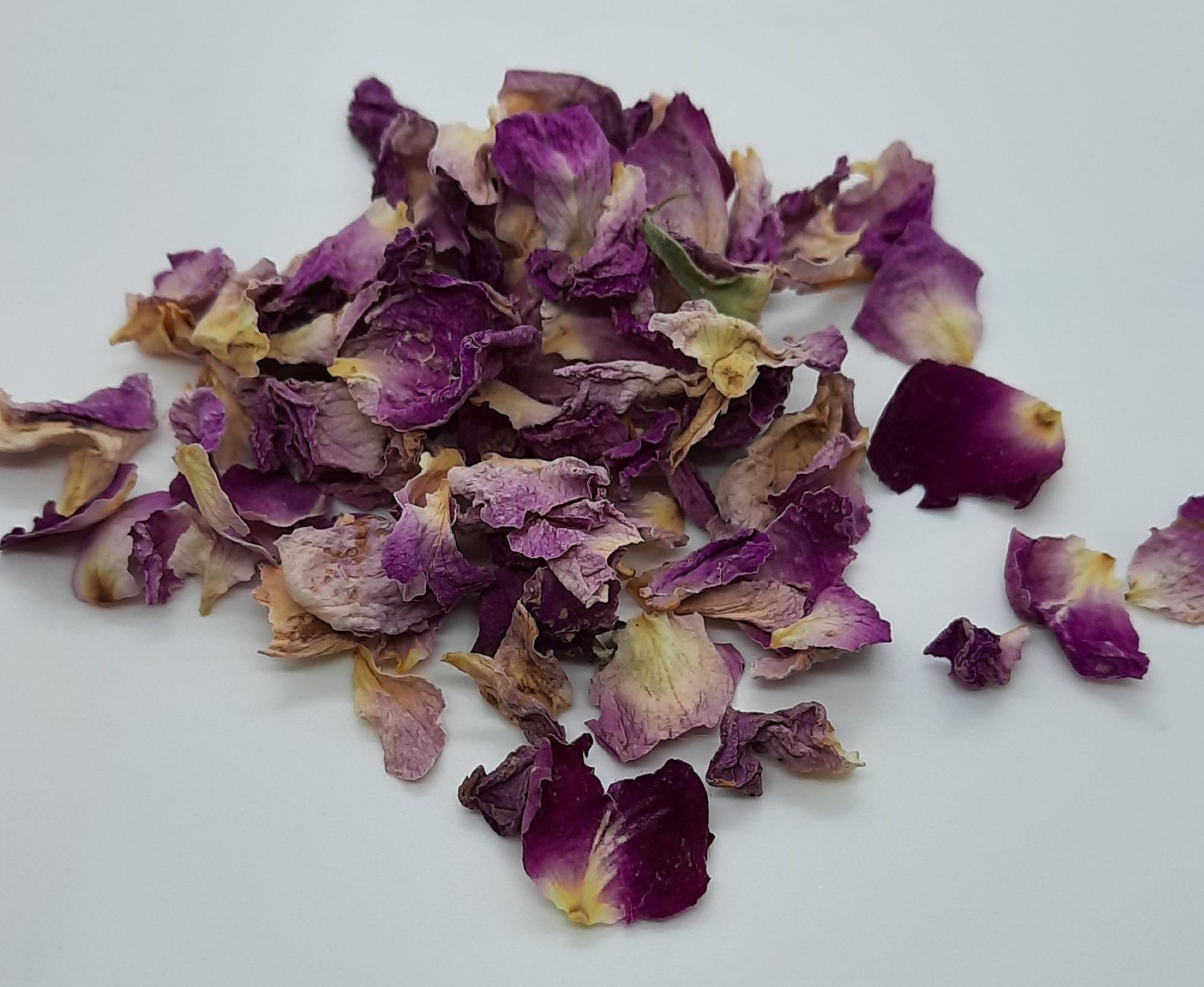 Dried Edible Whole Rose Petals | Premium Quality - Agora Market