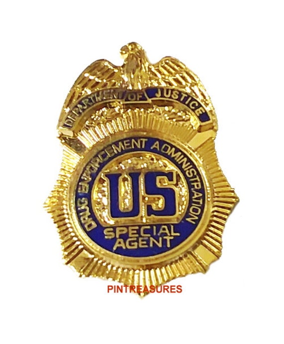 Drug Enforcement Administration DEA SPECIAL AGENT WAVY FLAG LAPEL PIN U.S 