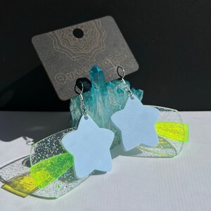 shooting star dangle earrings &gt; sparkly star earrings &gt; celestial jewelry &gt; neon fashion earrings &gt; 80s + 90s inspired jewelry by queenbeams