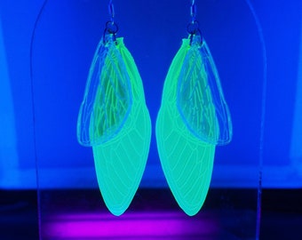 cicada wing earrings > neon green & iridescent laser cut acrylic bug jewelry > uv black light earrings > unique gifts handmade by queenbeams