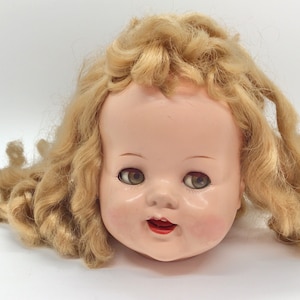 Vintage Ideal Saucy Walker Doll Head: Green Eyes, Ringlets
